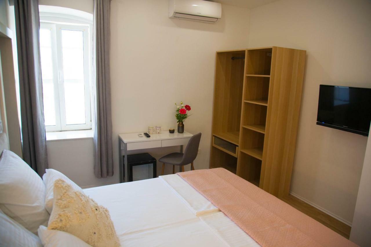 Soukki Town Centre Suites 1 Split Zewnętrze zdjęcie