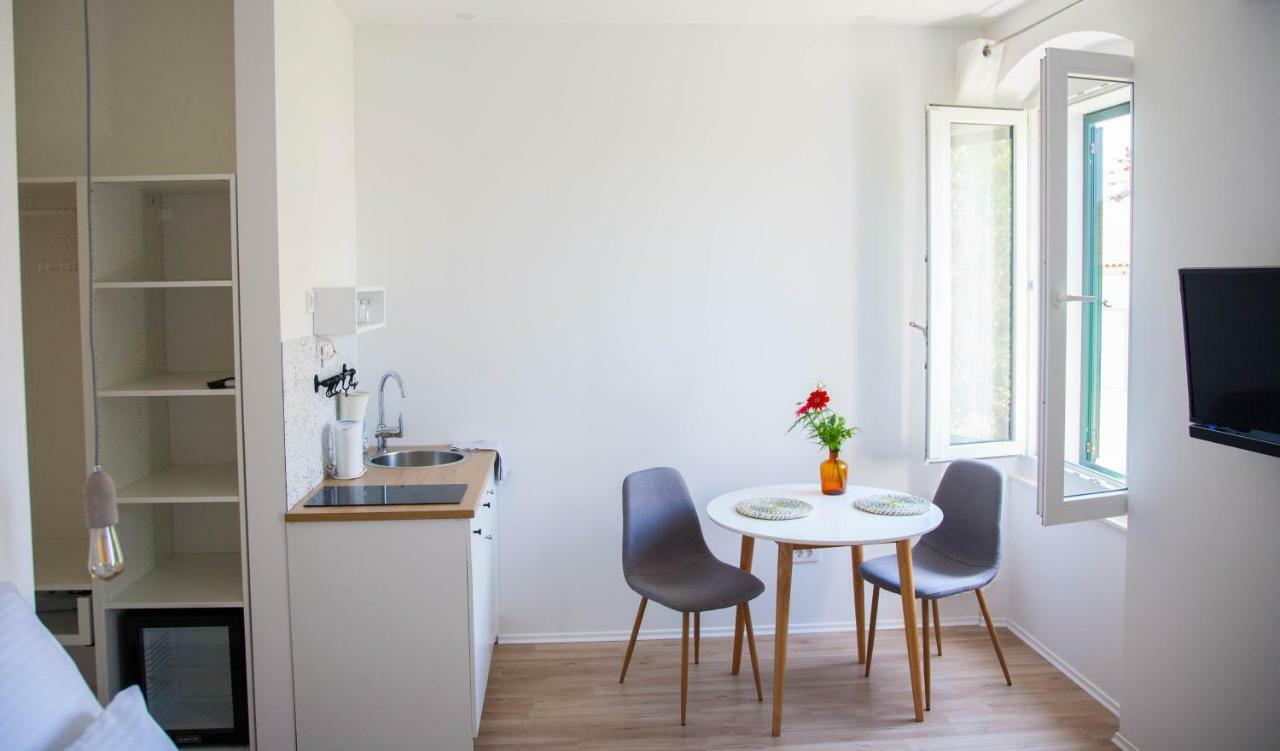 Soukki Town Centre Suites 1 Split Zewnętrze zdjęcie
